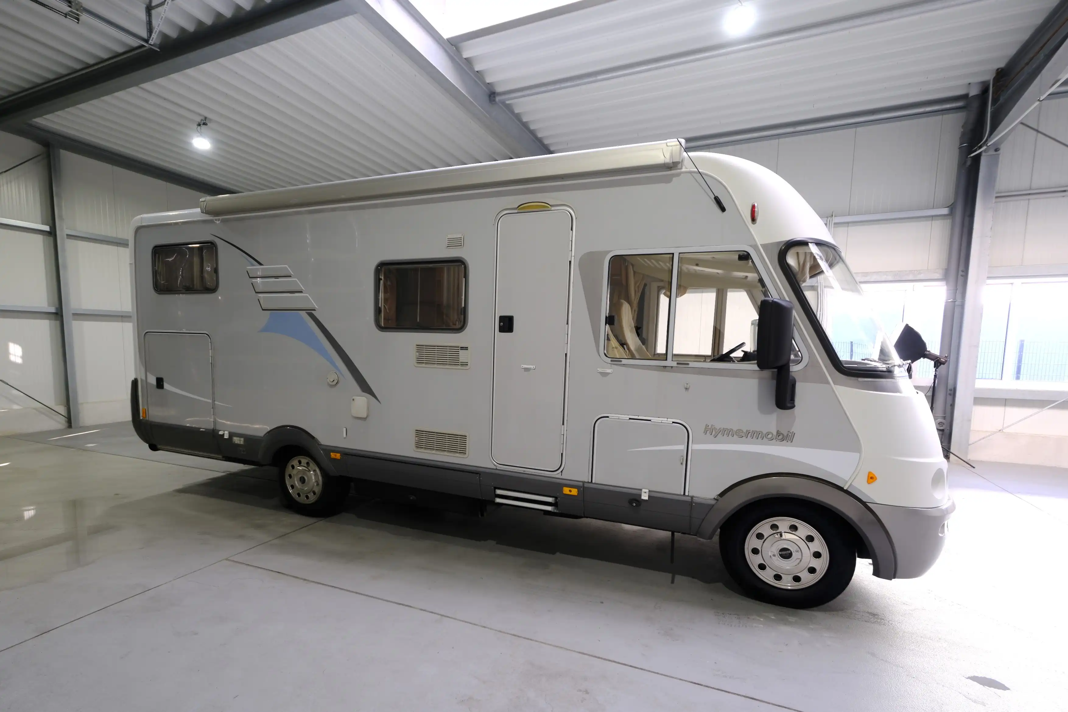 HYMER-ERIBA B 674 G